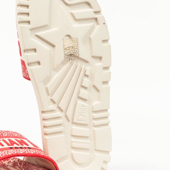 Christian Dior Dway Red Toile du Jouy Flowers Embroidered Slides - Picture 6 of 11